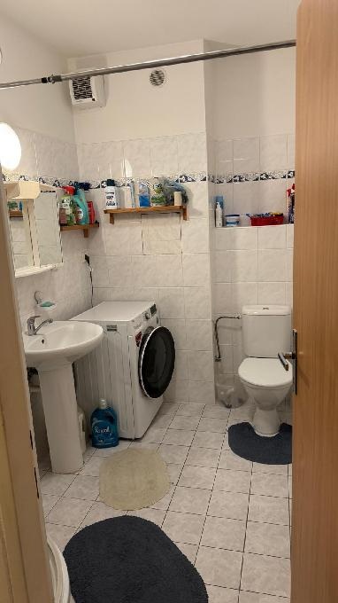 pronájem bytu 1 + kk s balkonem - 2