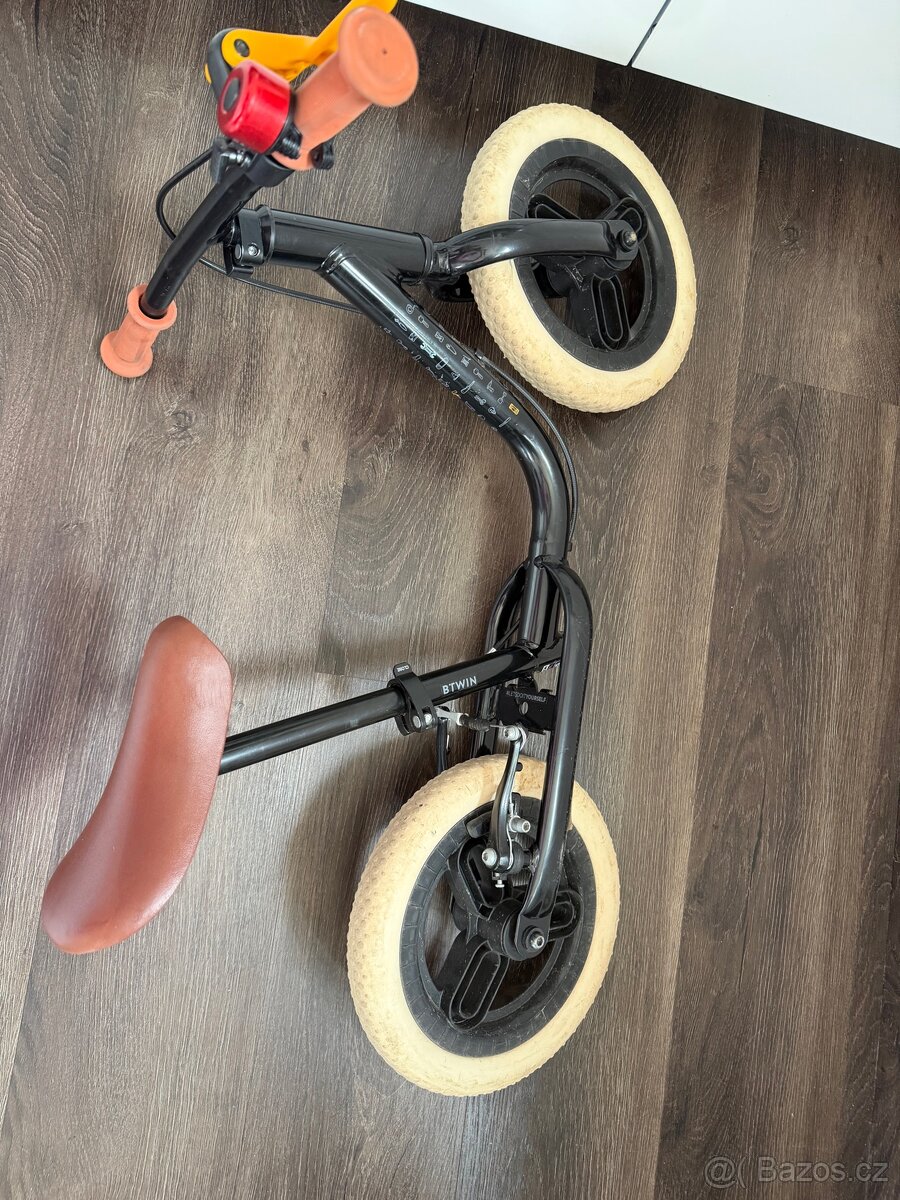 Btwin Dětské 10" odrážedlo Runride 500 - 2