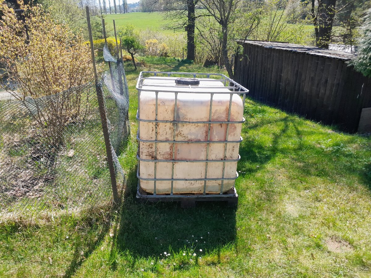 IBC nádrž 1000 l - 2