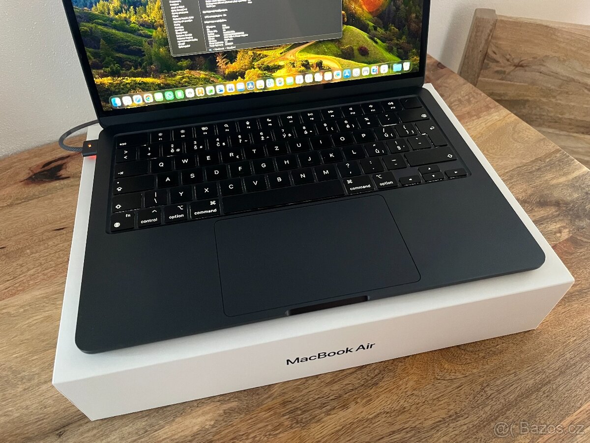 Apple Macbook Air 13,6" M2 - 2