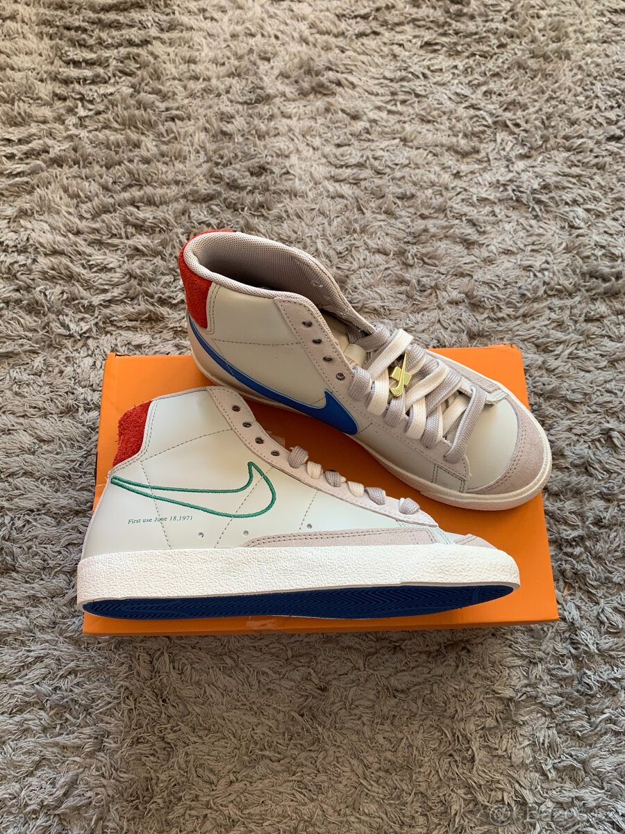 Nike Blazer Mid 77 SE First Use Light Bone - 2