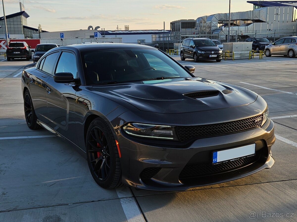 Dodge Charger SRT Hellcat, ČR, 1. majitel, TOP stav - 2