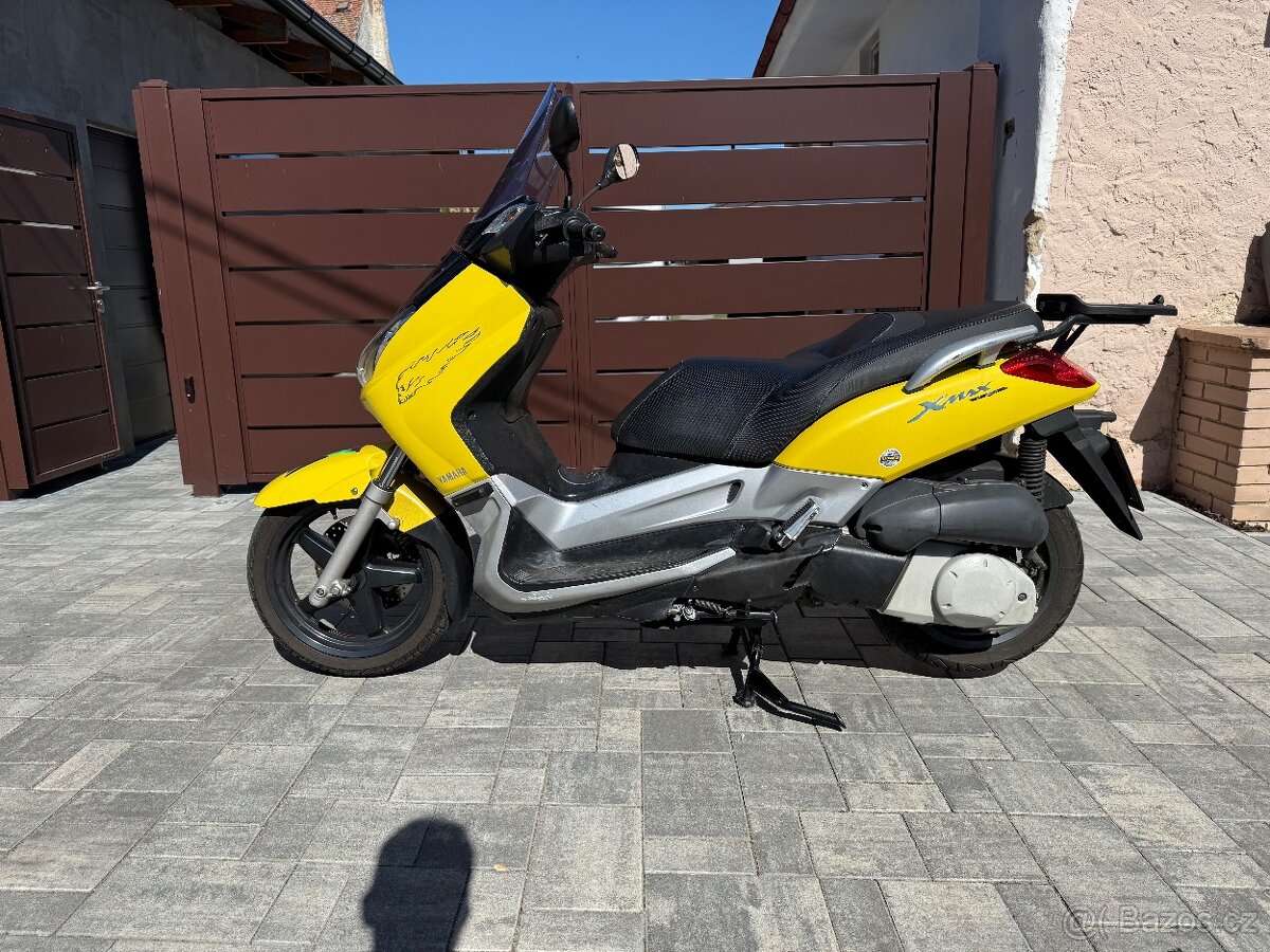 Yamaha 250 xmax skutr - 2