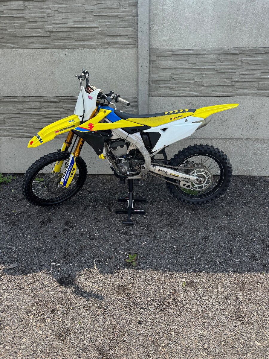 Suzuki rmz 250