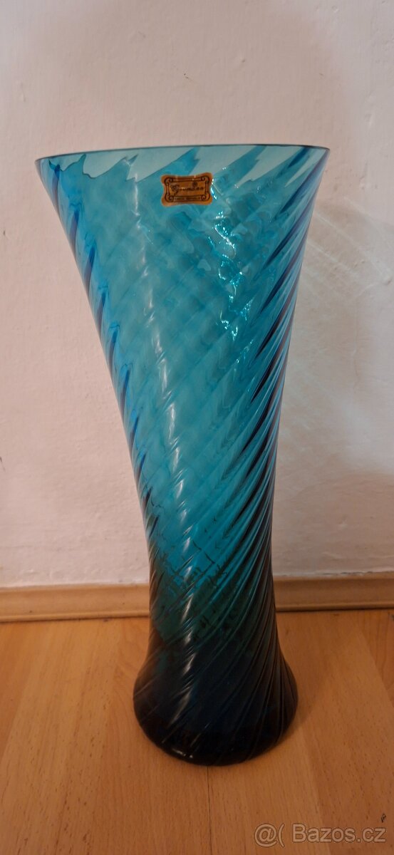 Skleněná váza - 2