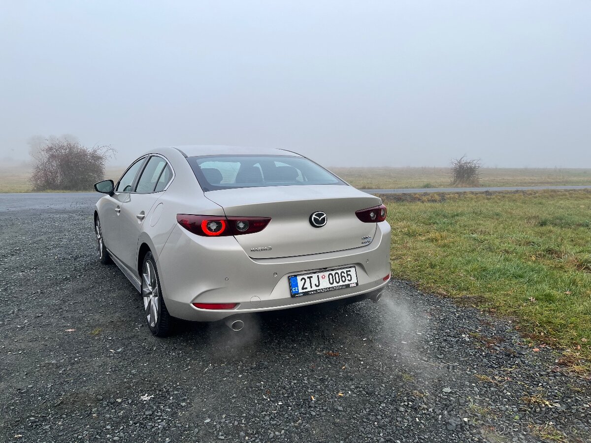 Mazda 3 2.0 110KW, 2022, 36000km - 2