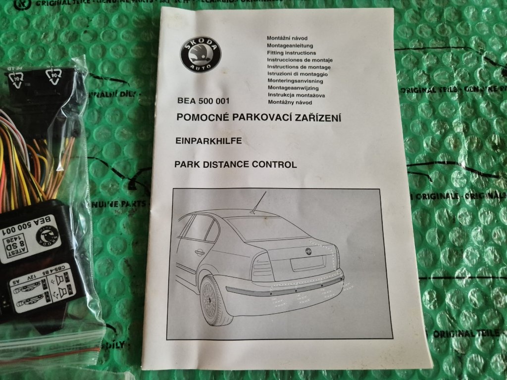 sada zadních parkovacích čidel Škoda Superb I - 2