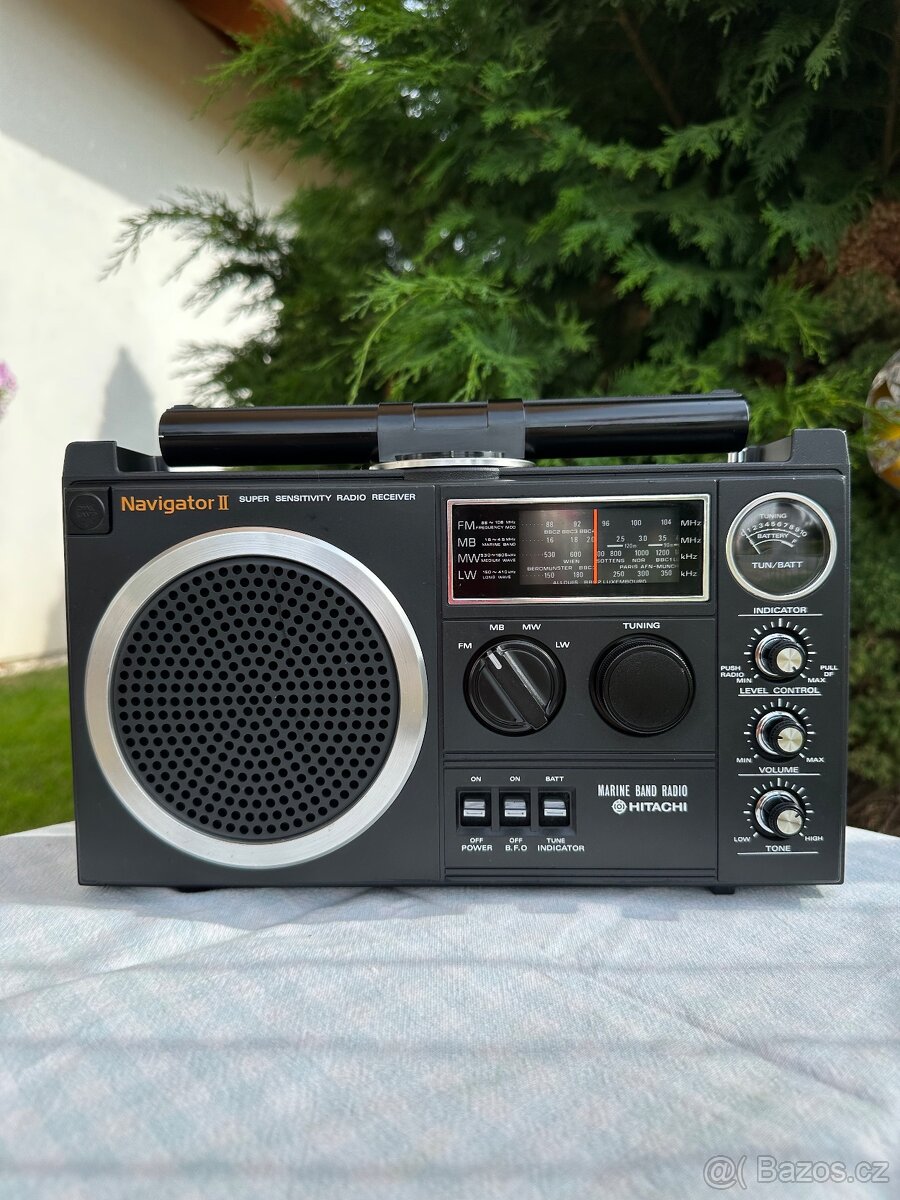 Hitachi Navigator II námořní rádio KH 1170 E rok 1977 - 2