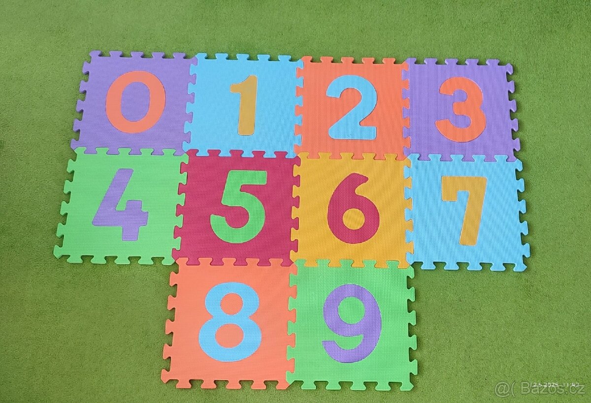 Pěnové puzzle - krásný stav - 2