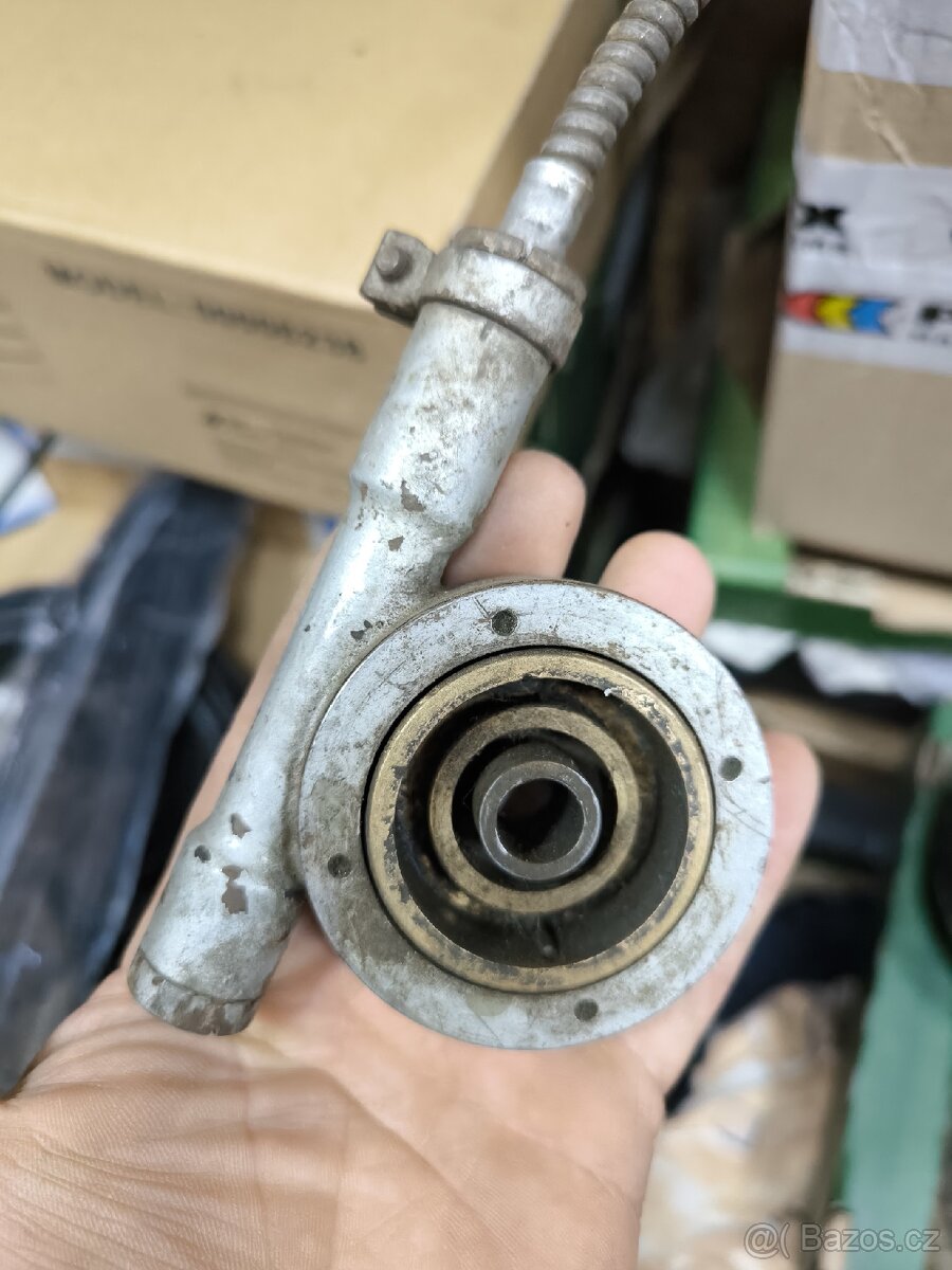 Náhon tachometru Manet 90 - 2