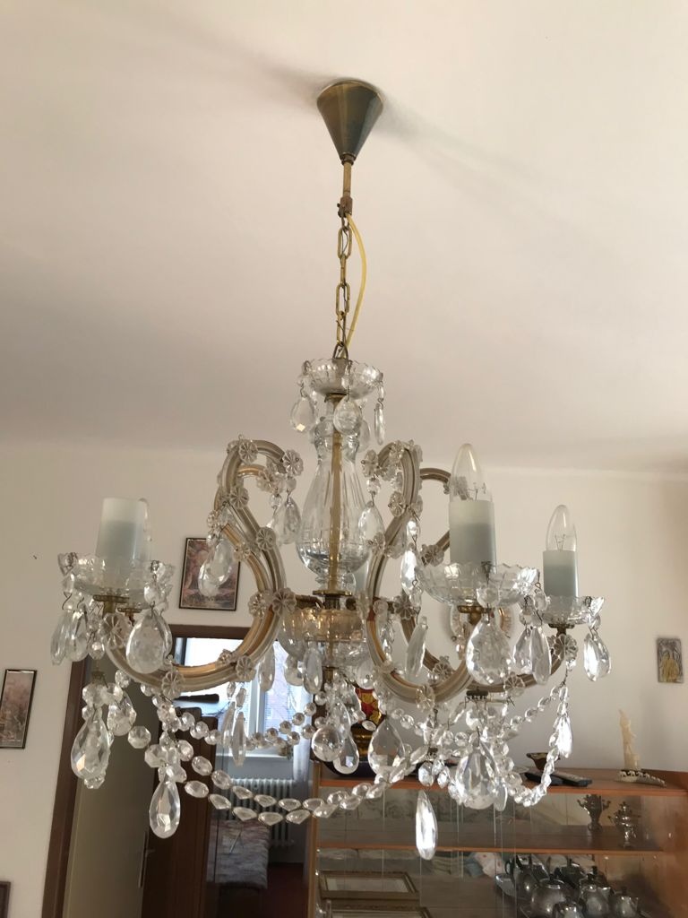 KŘIŠTÁLOVÝ LUSTR + NÁSTĚNNÁ LAMPIČKA - 2