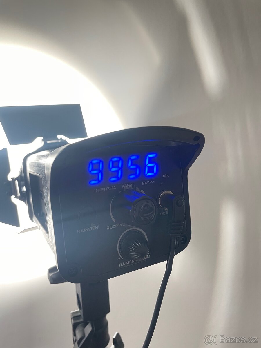 LED světlo Redhead DX-600 - 2