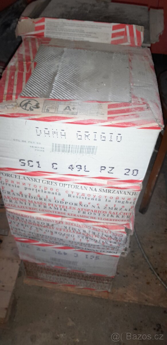 Dlažba 30,5x30,5 - 2