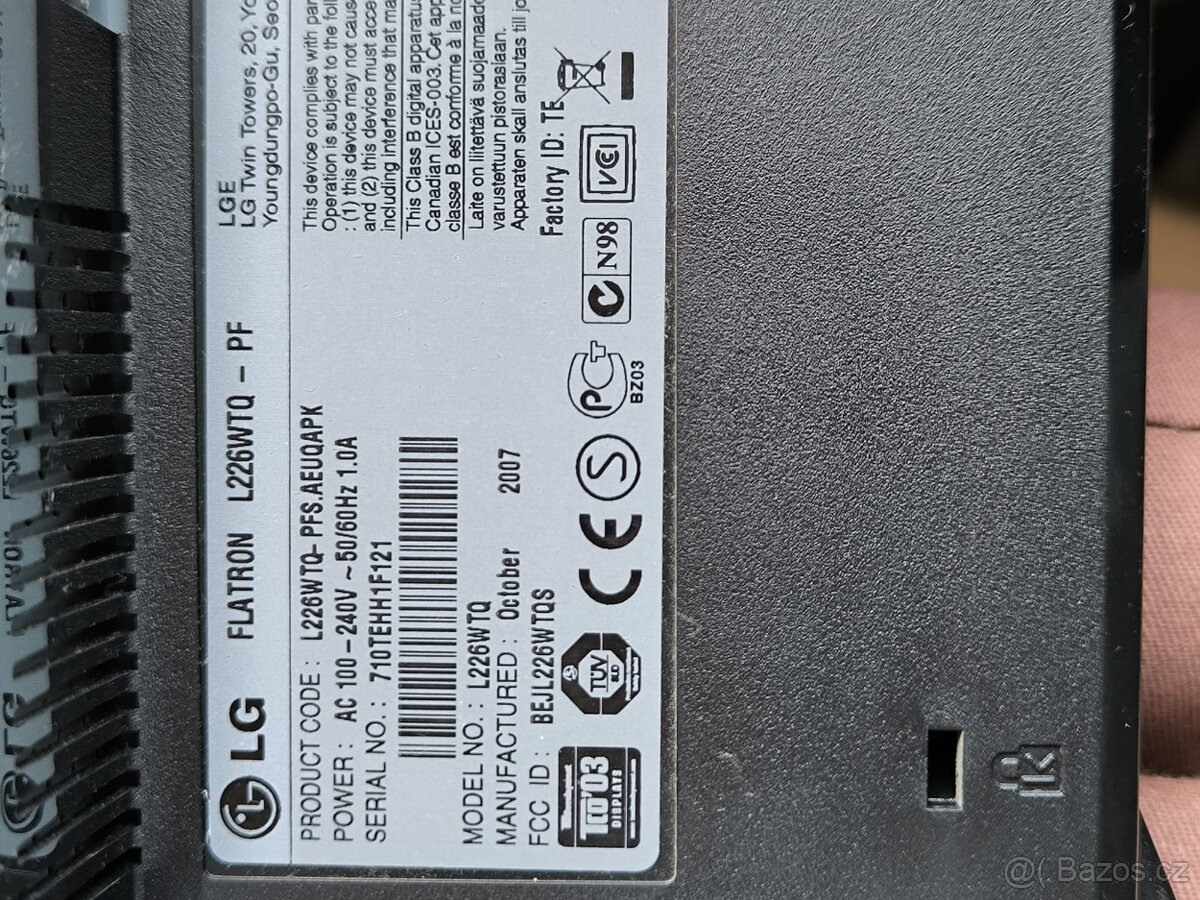 monitor LG Flatron L226WTQ 22" - 2