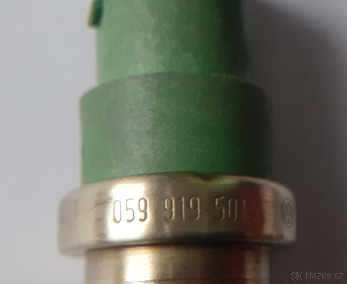 Snímač teploty 059 919 501A - 2