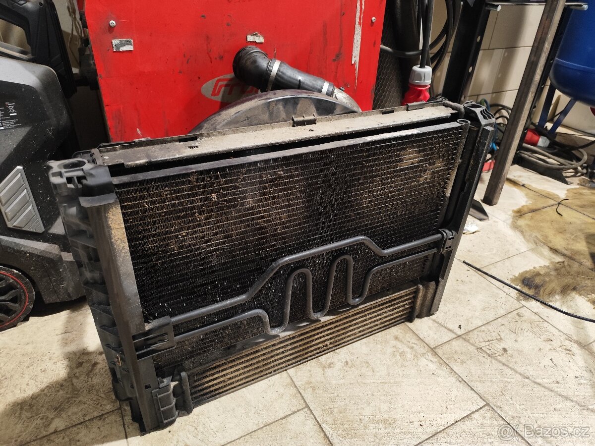 BMW e90 2.0d 120kw díly - 2