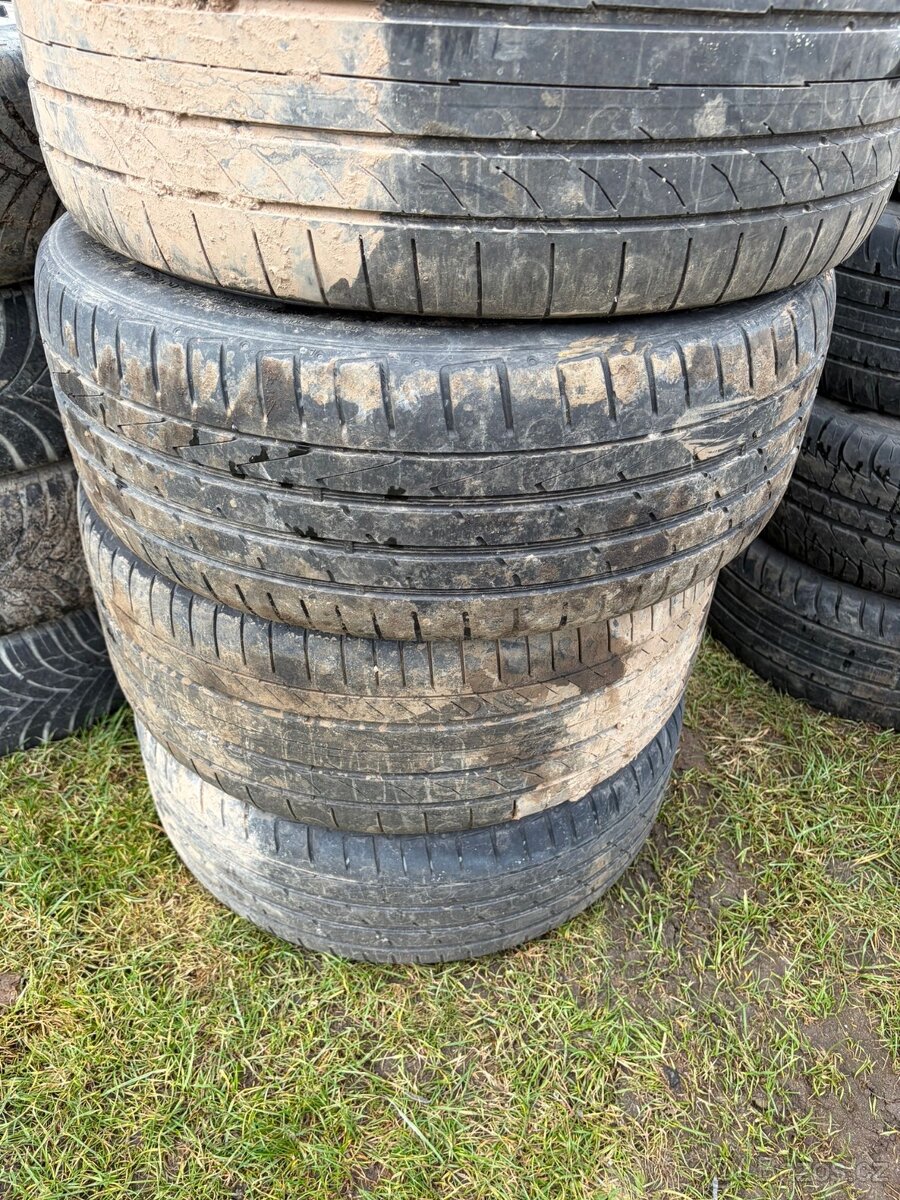 Prodam 4 pneu 255/35 R19 - 2