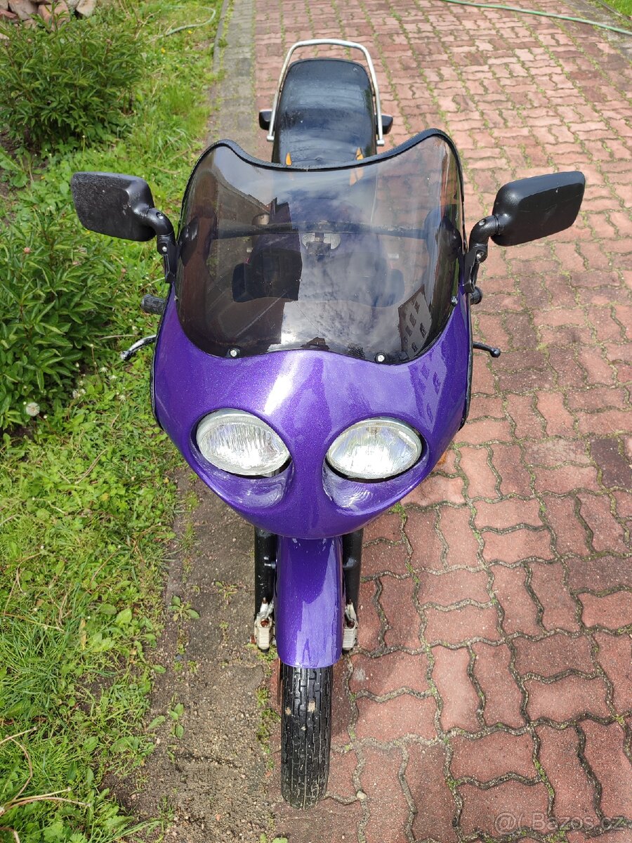 Suzuki GSX 750 E from 1979 Youngtimer - 2