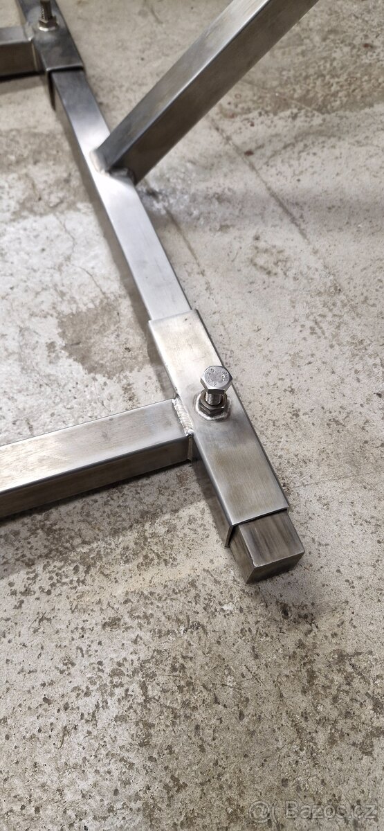 Stojan na motorku - 2