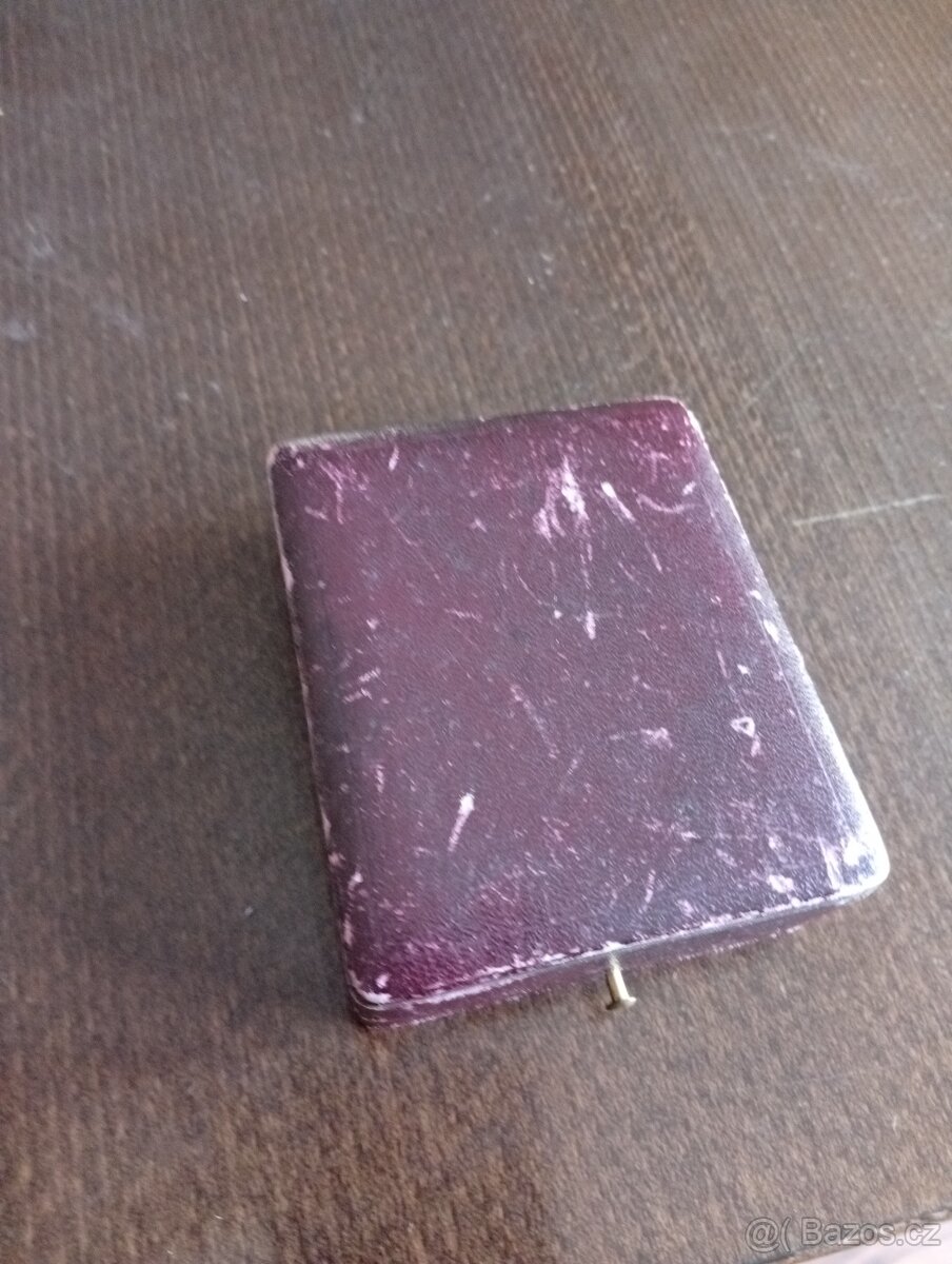 Etue na kapesní hodinky - 2