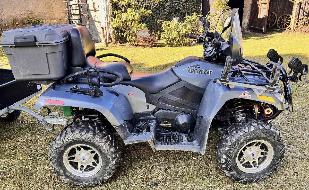 Čtyřkolka Arctic Cat 700 TRV - 2