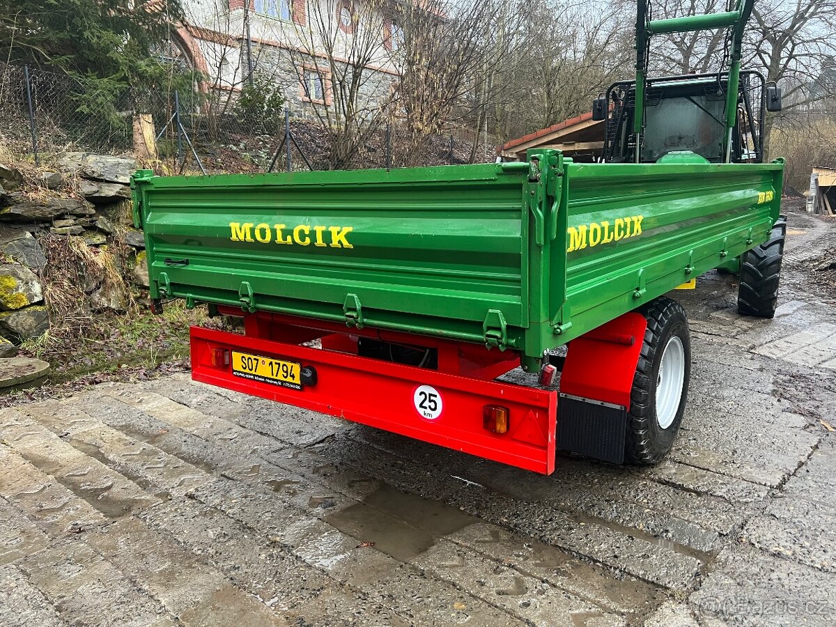 Traktorový vlek Molčík - 2