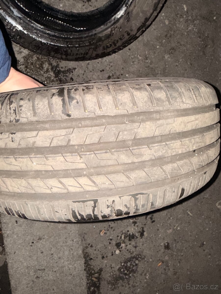 Pneu letni 215/55/16 - 2