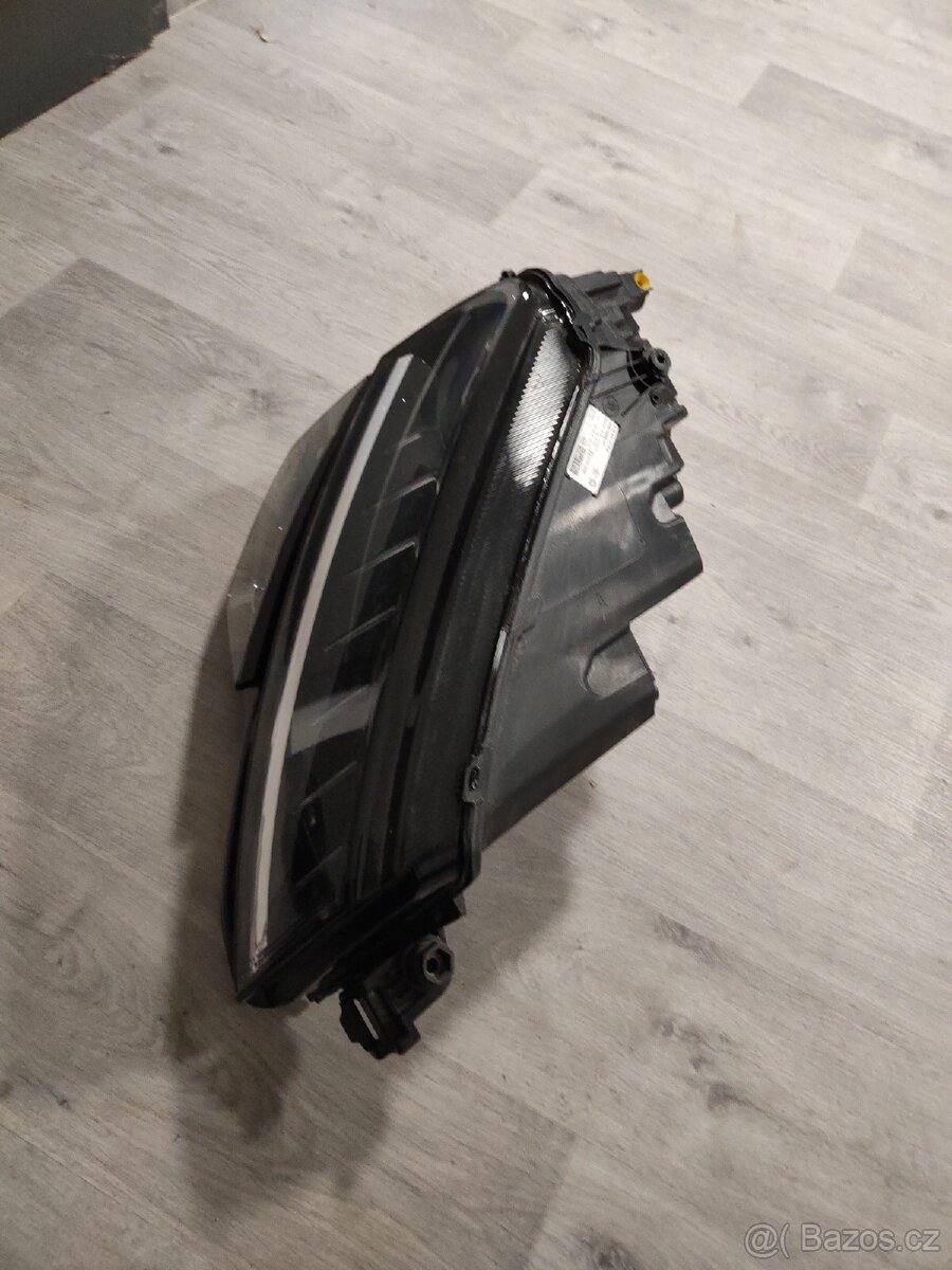 Škoda Karoq světlo 57B941018B - 2