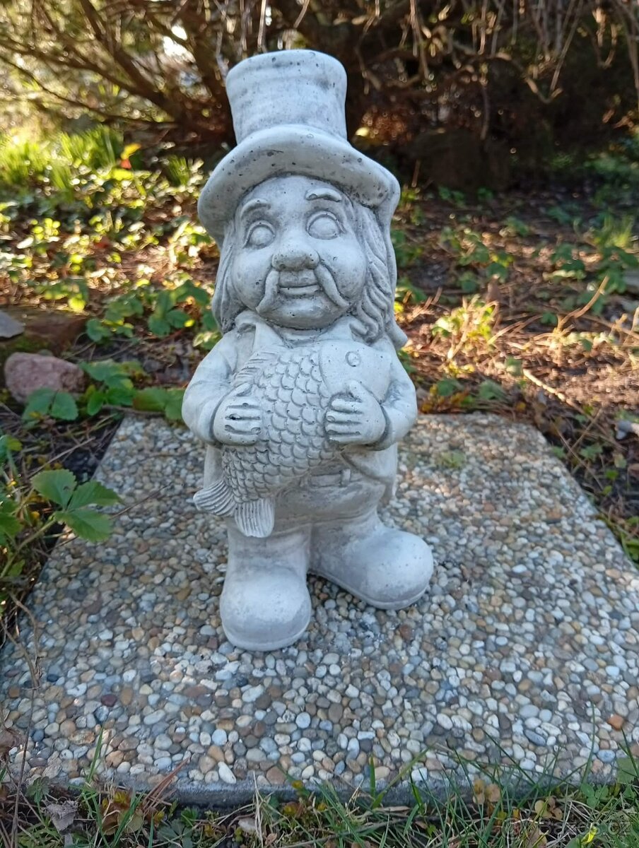 Zahradní dekorace- Vodník malý - 2