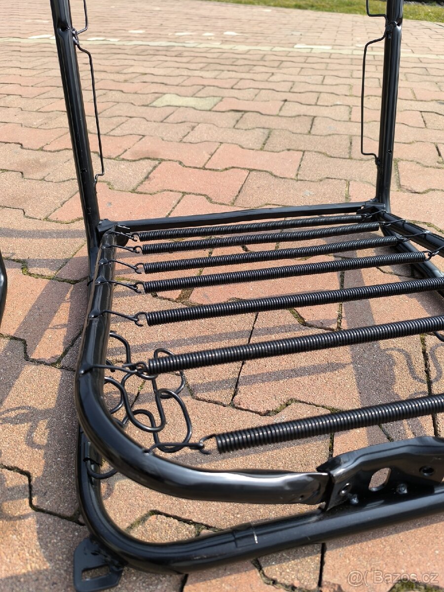 Sedačky Uaz 452/469 - 2