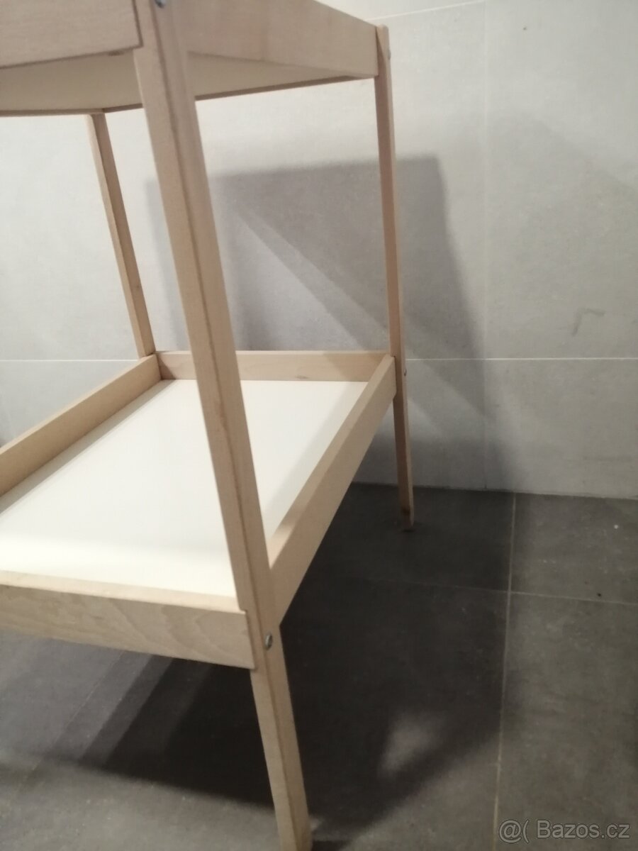 Přebalovací stůl IKEA - 2