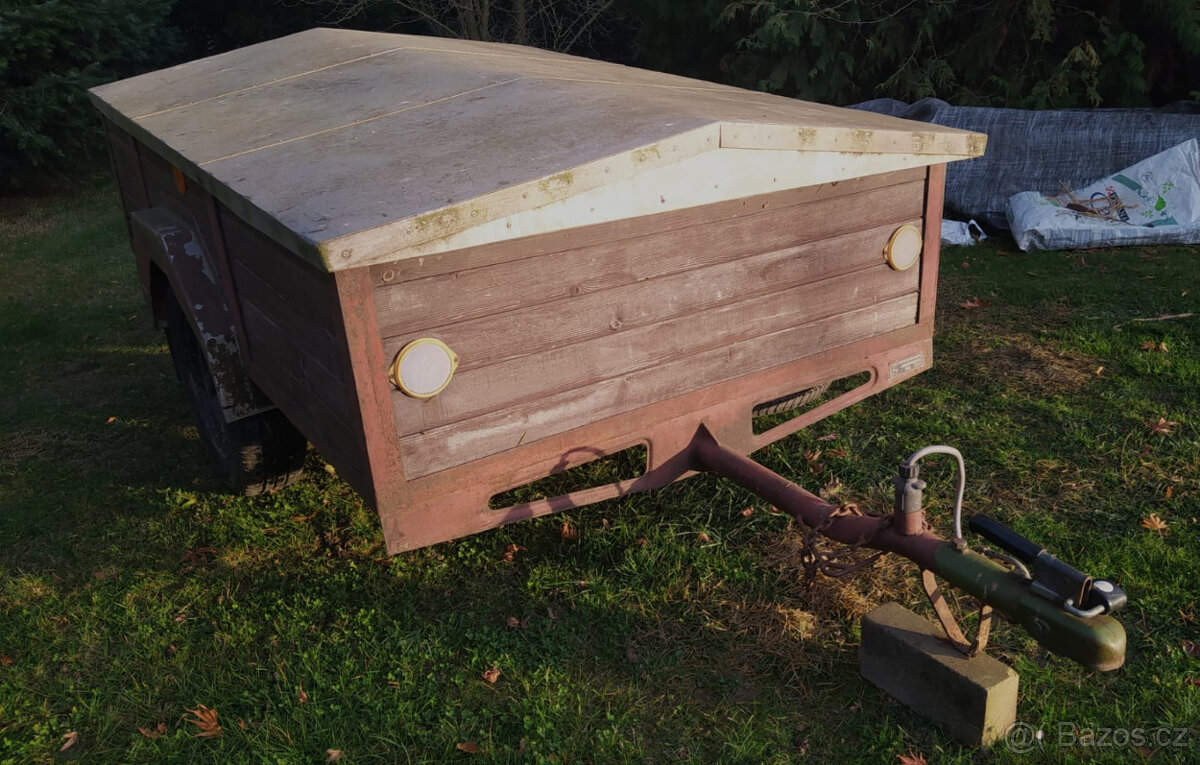 Přívěsný vozík UNI - 2