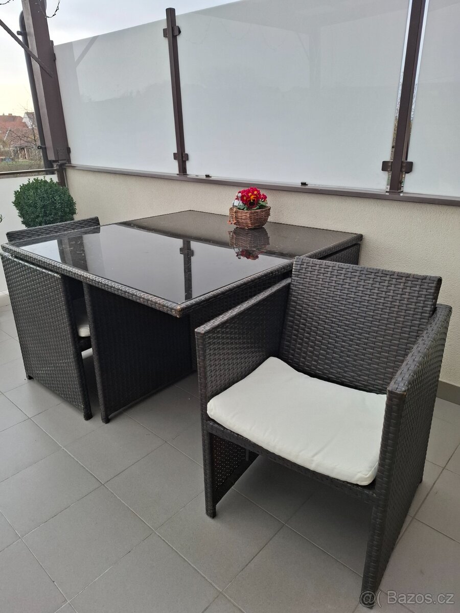 Zahradní nábytek - 2