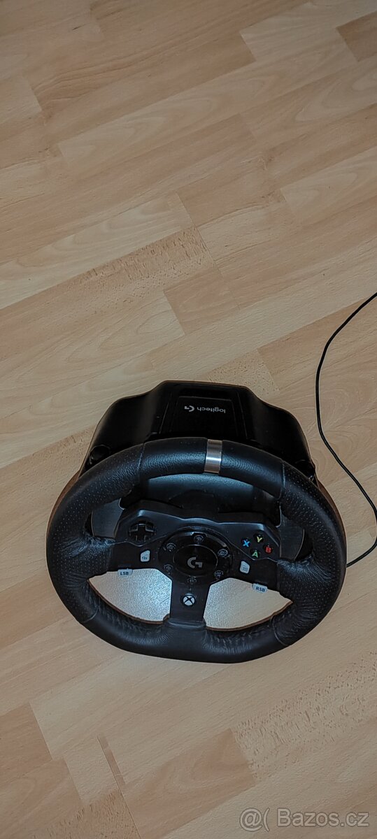 Logitech G920 (Xbox / PC) + řadicí páka Driving Force - 2
