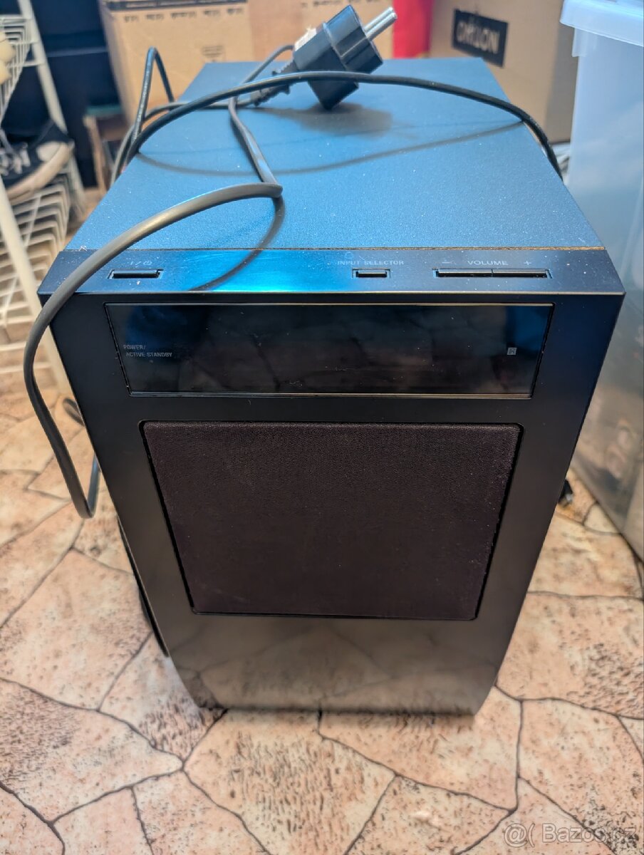 Televize Sony Bravia KDL40Z5500 + Subwoofer + Soundbar - 2