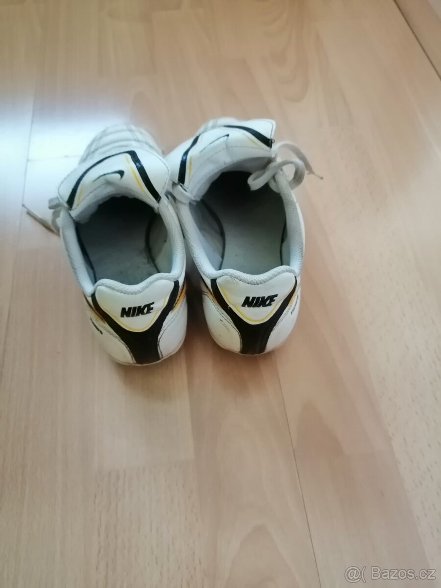 Kopačky Nike - 2