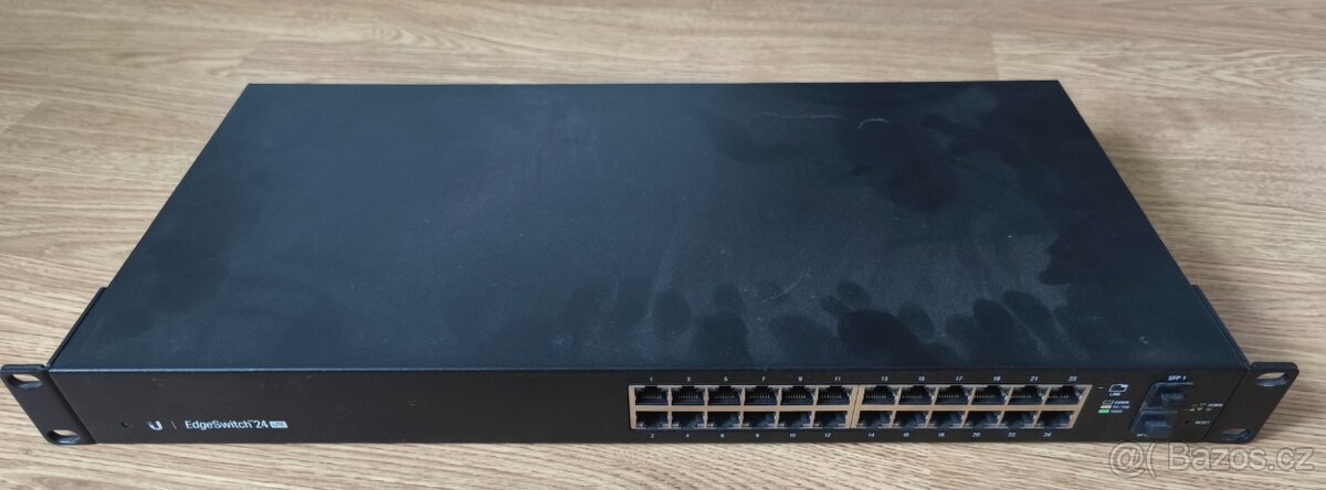 Ubiquiti EdgeSwitch 24 Lite ES-24-LITE - 2