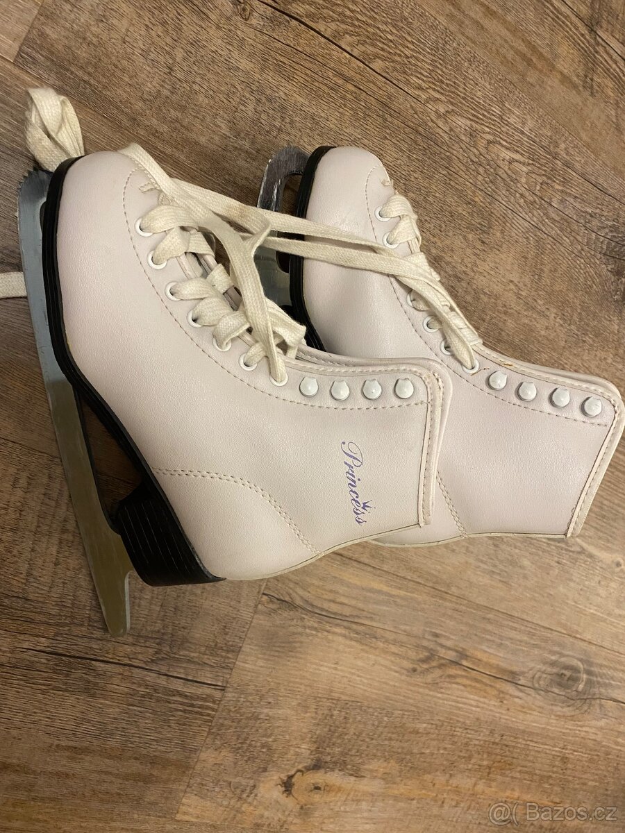 Dívčí brusle, vel. 34 - 2