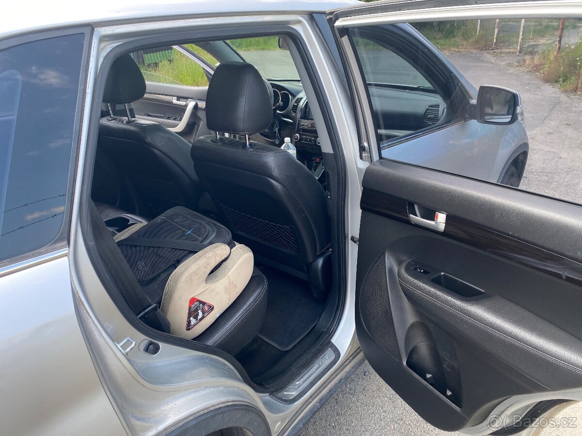 Kia Sorento 2,2 crdi pravidelný servis - 2
