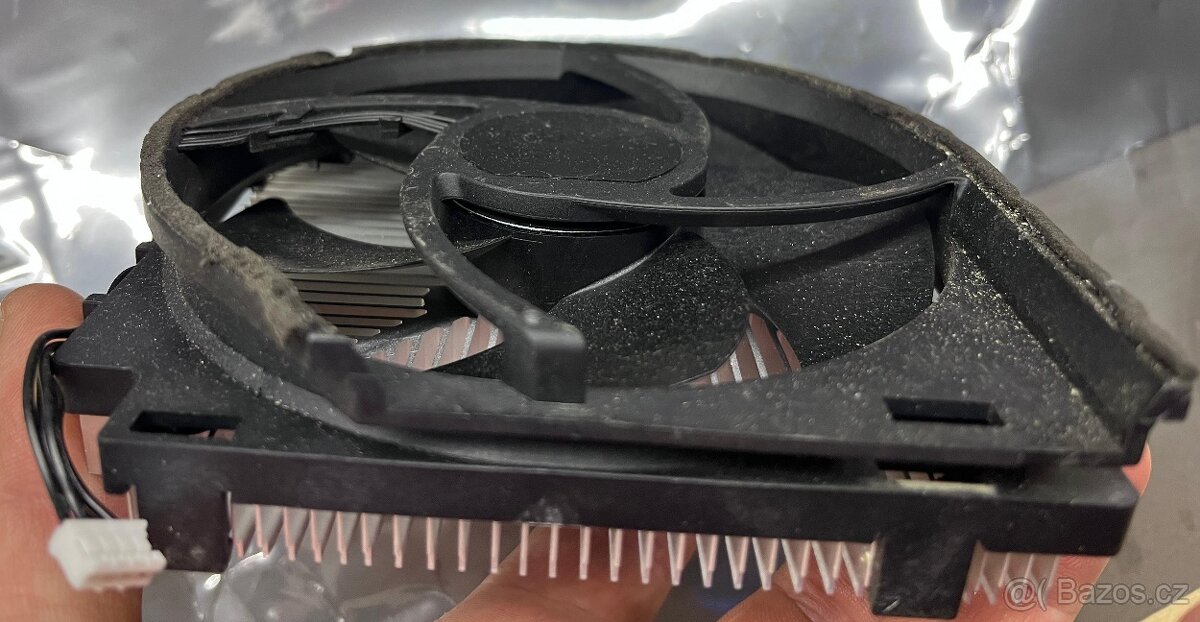 Chladič s ventilátorem Xbox one S - 2