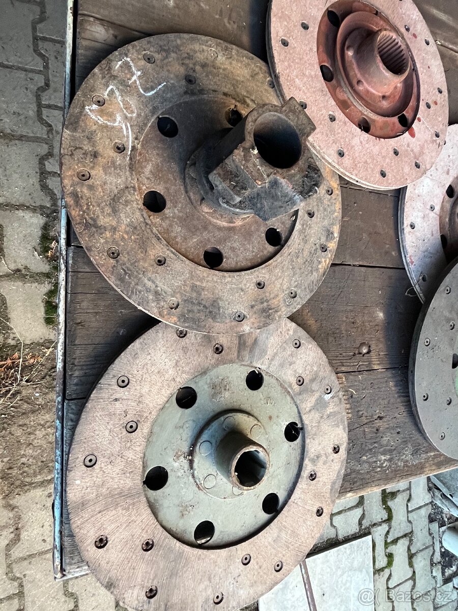 Prodám lamely Zetor 50 Super, Zetor 25... - 2