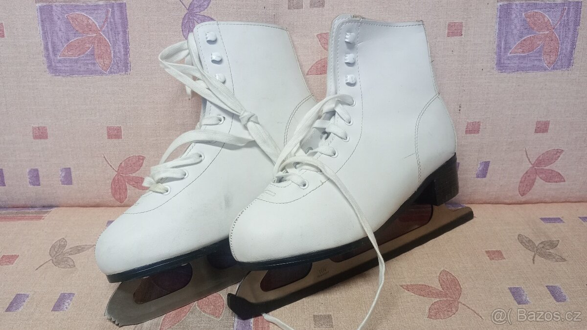 Dámské brusle vel.42 - 2