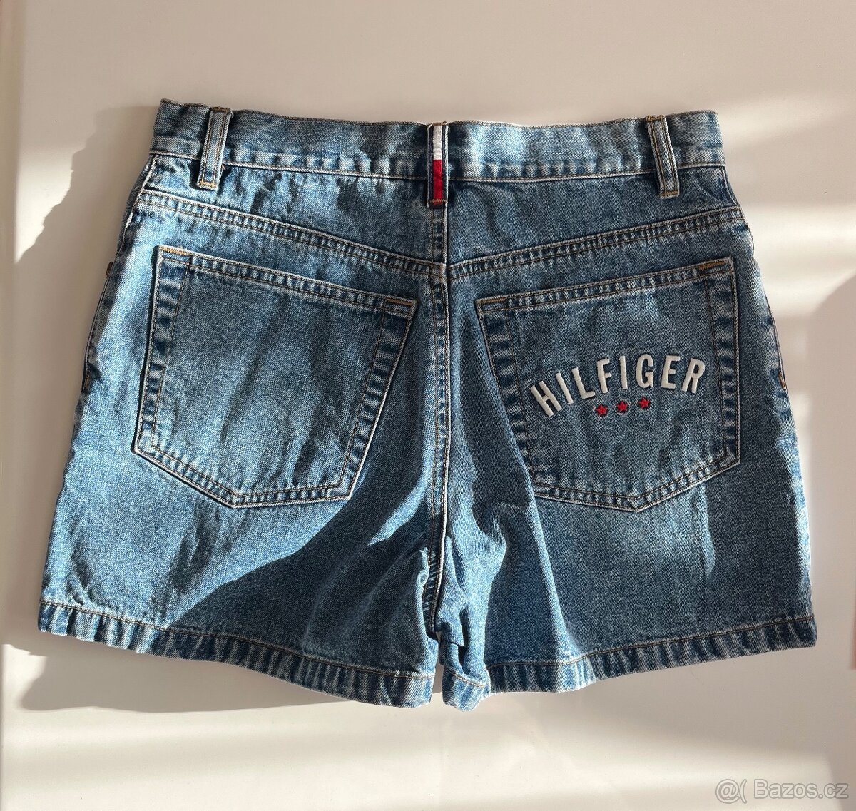 Dámske šortky Hilfiger - 2