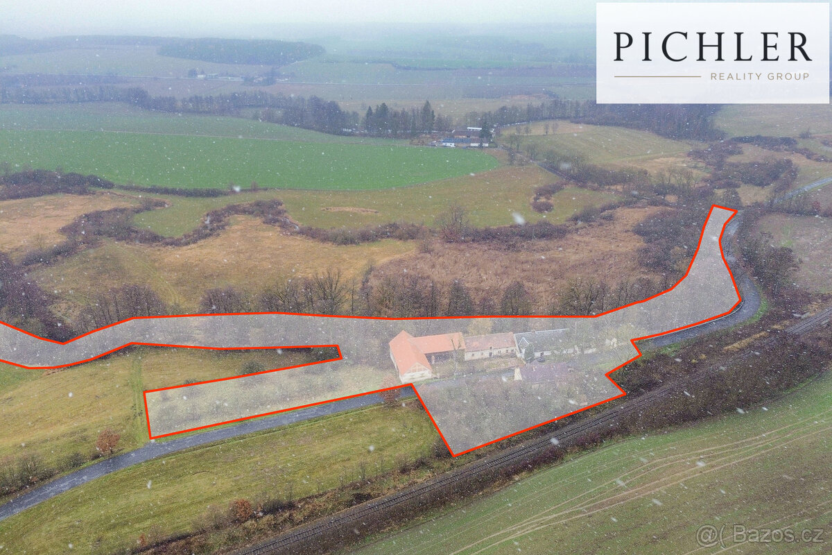 Prodej rodinného domu a mlýna, 14860 m², Hlohová - 2