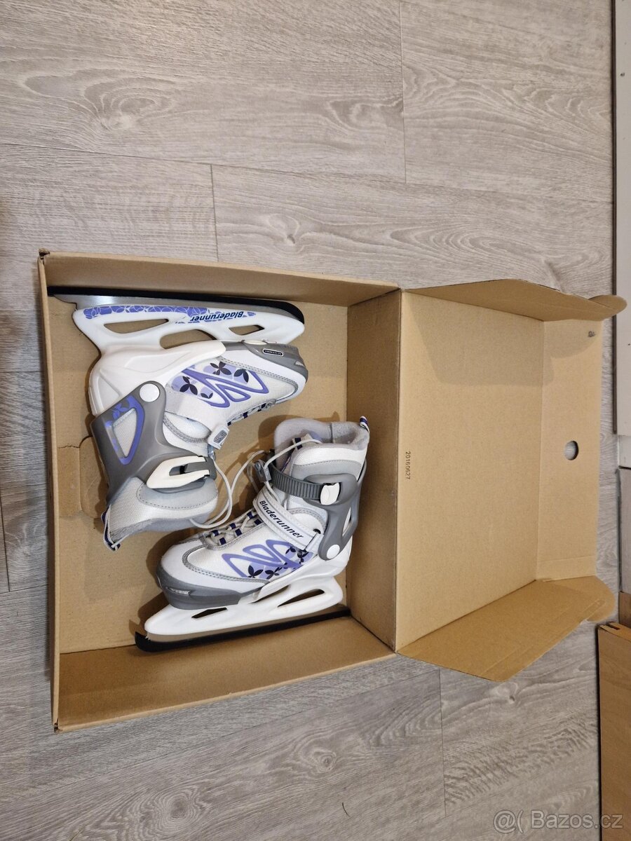 Dětské brusle Bladerunnner micro xt g ice velikost 29-33 EU - 2