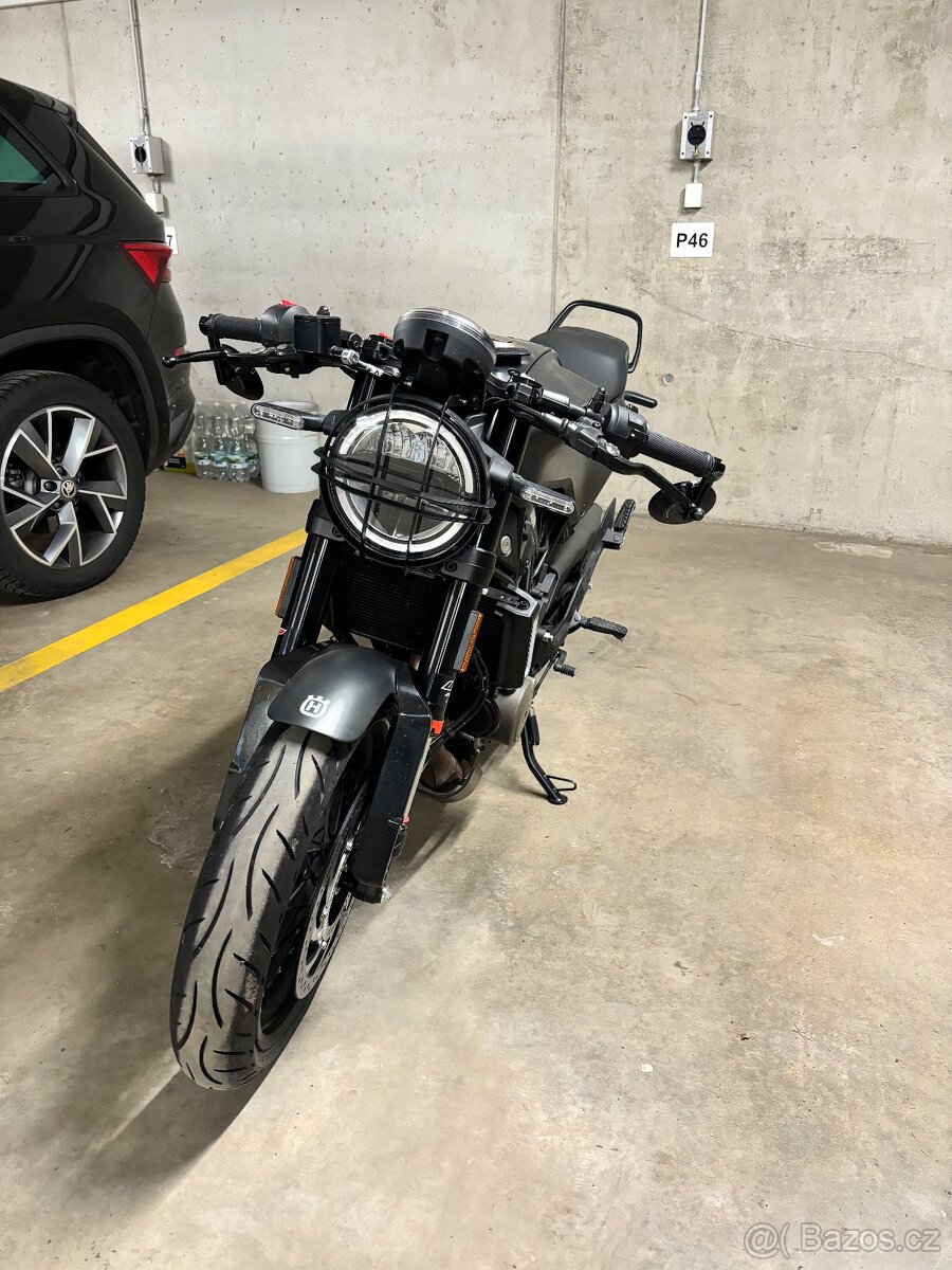 Husqvarna Vitpilen - 2