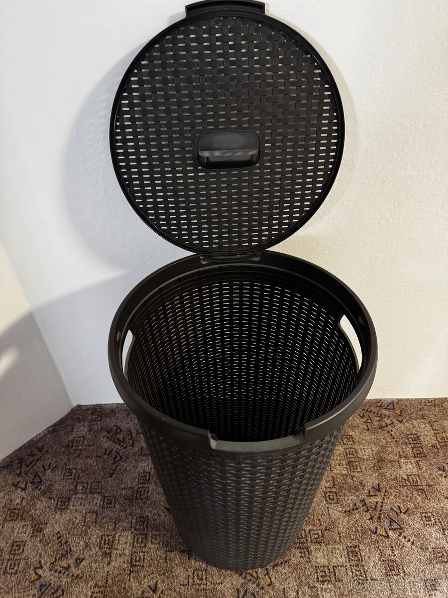 Curver Koš na prádlo Rattan 48l - 2