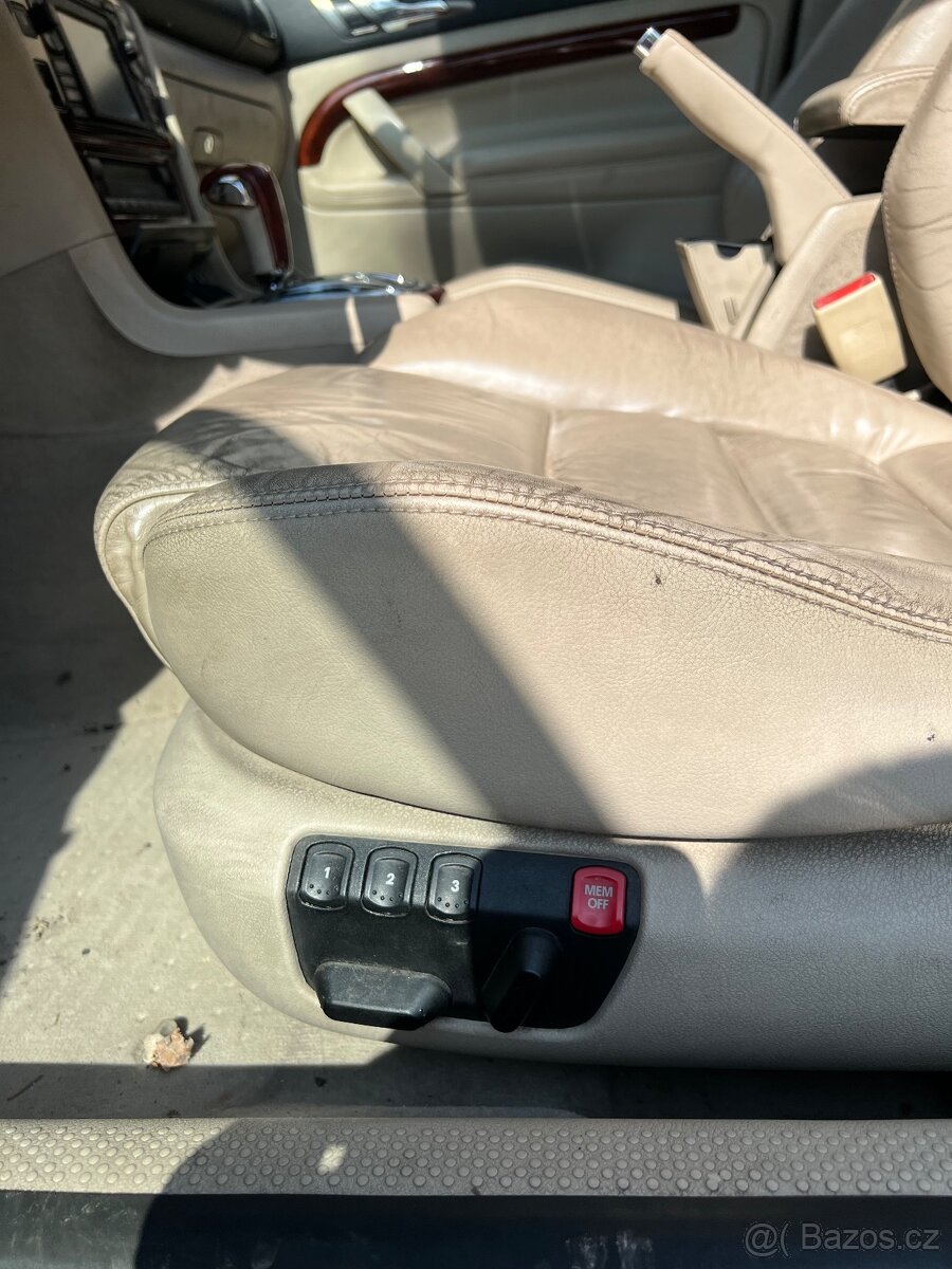 Interiér Superb 1 - 2