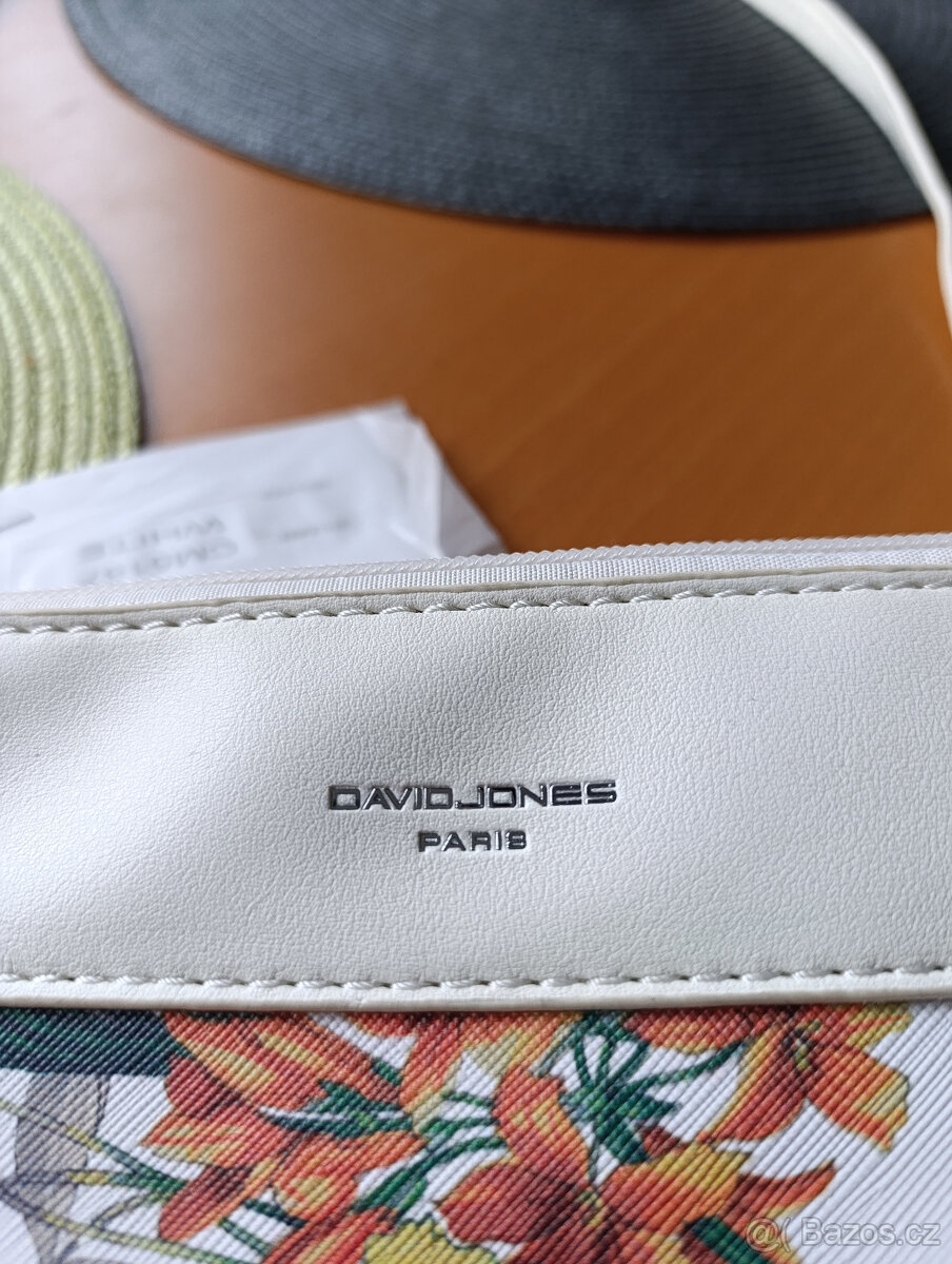 kabelka David Jones Paris - 2