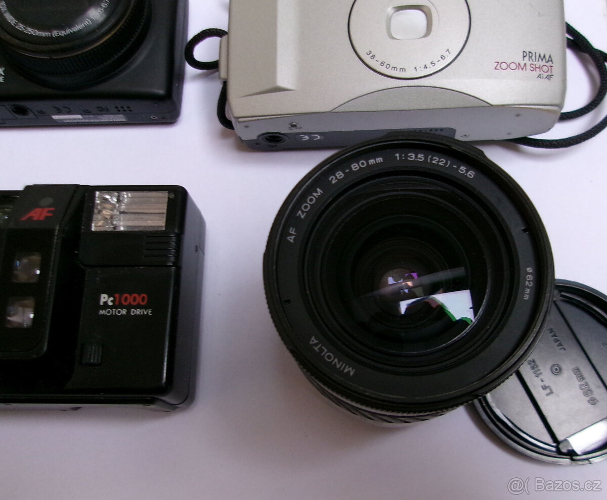 Do sbírky 4 fotoaparáty a objektiv - 2